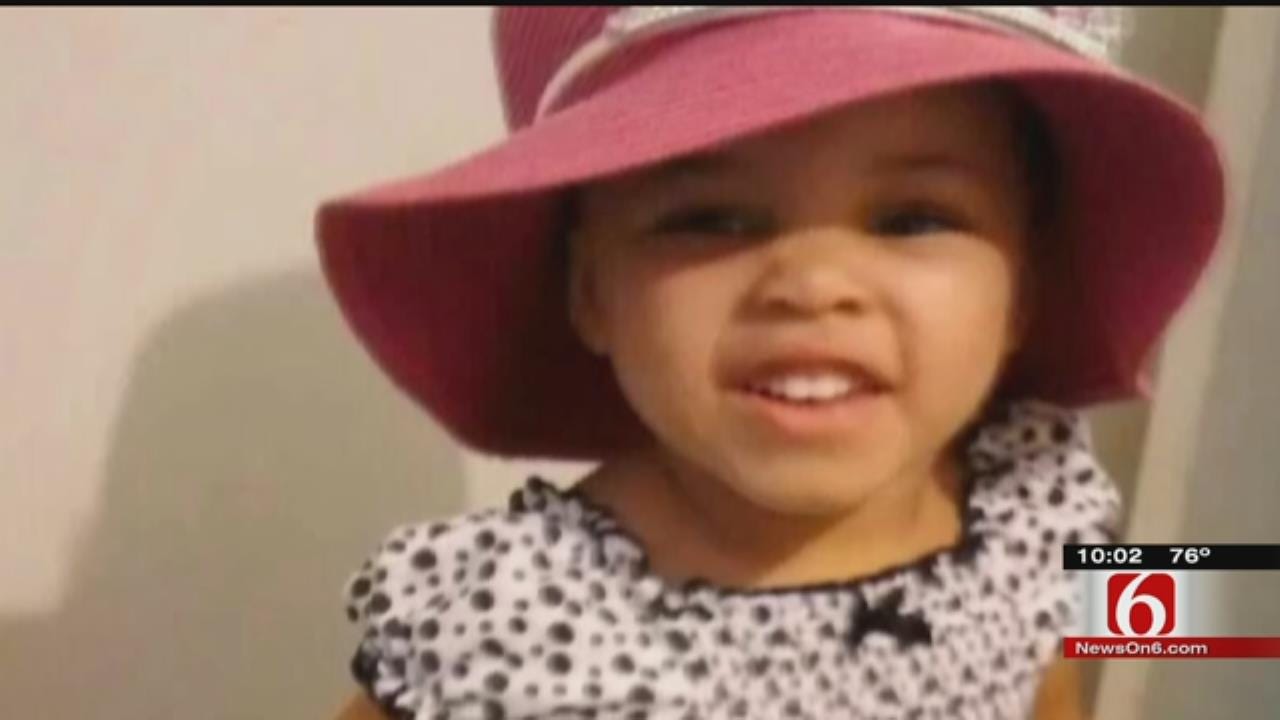 Tulsa Neighbor Recalls Giving CPR To 'Limp' Toddler