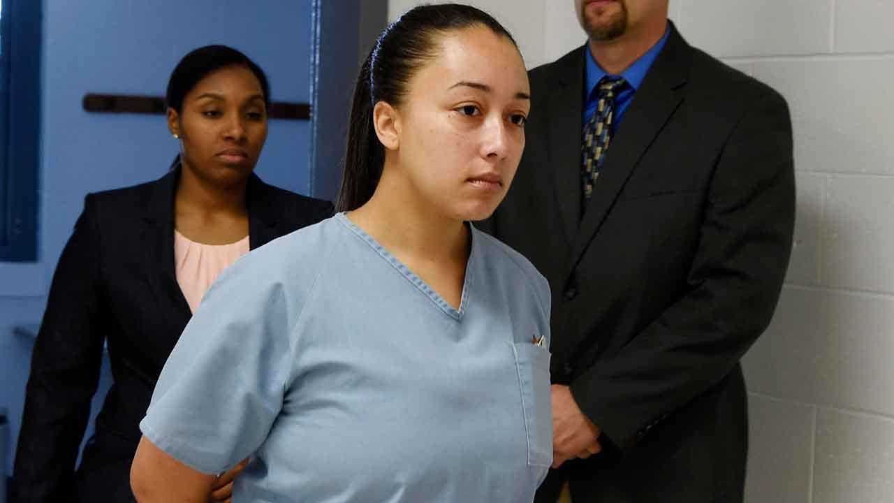 Sex-Trafficking Victim, Cyntoia Brown, Released From Prison After 15 Years