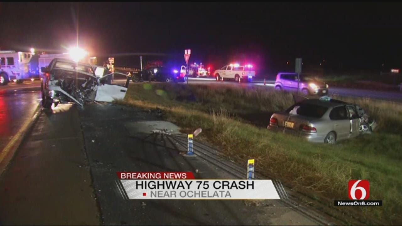 Five Injured In 3-Car Crash On Highway 75 In Washington County