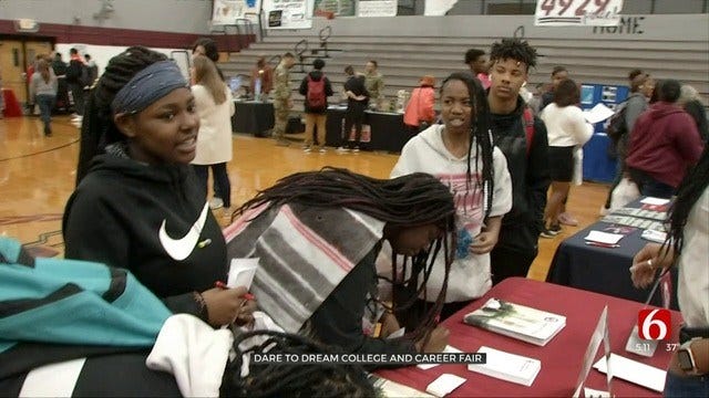 Tulsa McLain Students Take Part In Dare To Dream College, Career Fair