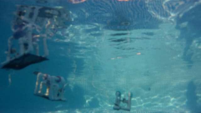 'Crossover Impact Kids' Underwater Robots Go For Test Dive