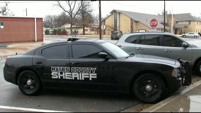 Mayes County Sheriff Defends Deputy After Handcuffed Suspect Is Killed