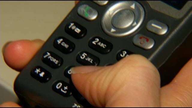 3 Tulsa Children Call 911 For Help On Disabled Cell Phone