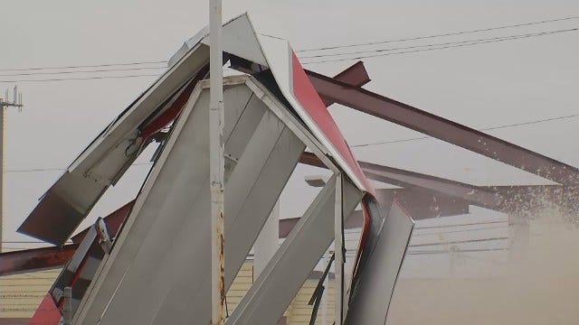 WEB EXTRA: Water Break Damages Tulsa Gas Station