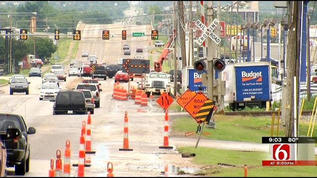 Tulsa Police Look For Hit-And-Run Driver Who Hurt Construction Worker