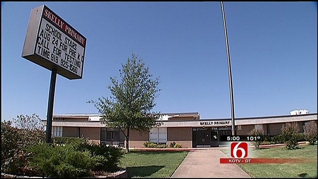 Tulsa Teachers Make Final Preps For New School Year