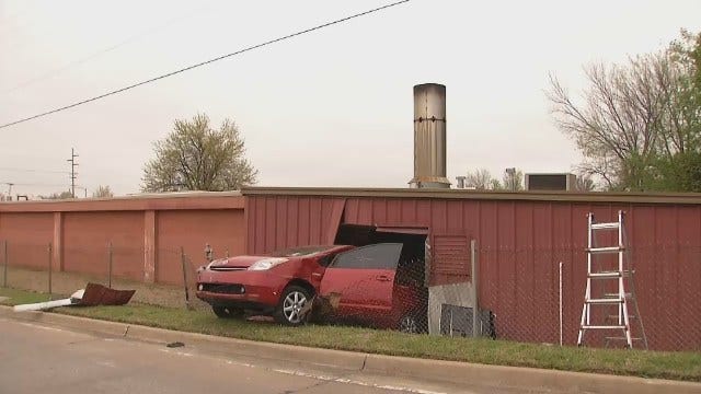 WEB EXTRA: Car Crashes Through Tulsa Moore Funeral Home