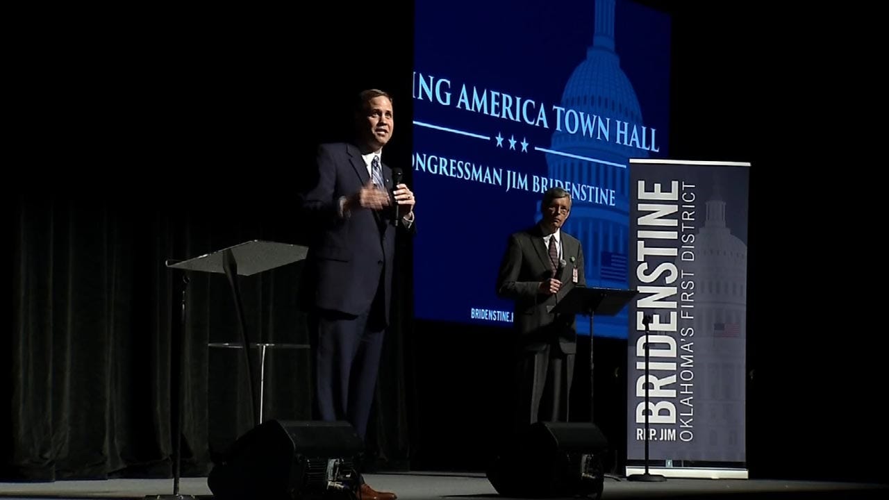 Congressman Jim Bridenstine Addresses Boisterous Crowd At Tulsa Town Hall