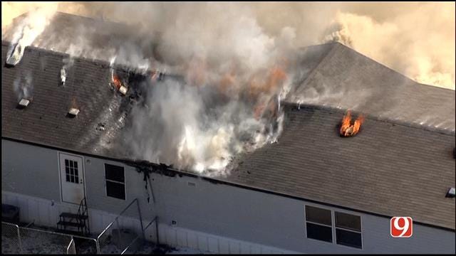 WEB EXTRA: SkyNews 9 Flies Over Fire At Yukon Trailer Home