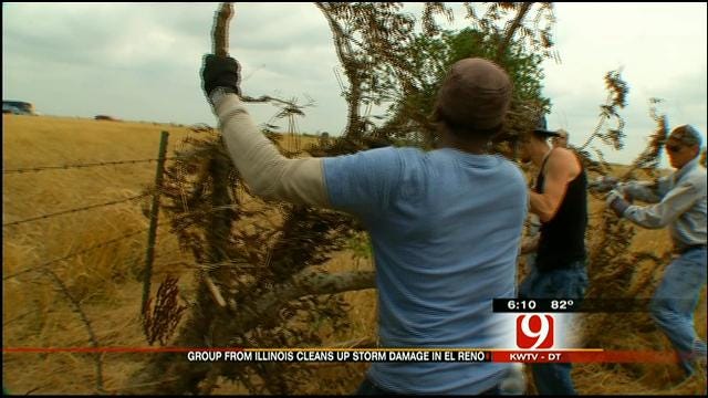 Illinois Group Helps Farmers In El Reno Clear Tornado Debris