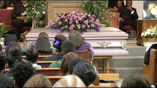 Packed Tulsa Chapel Mourns, Celebrates Life Of Slain Teen Honor Student