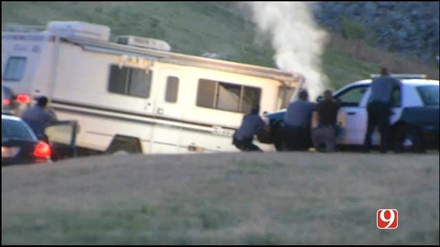 WEB EXTRA: OKC Police Surround Crashed RV After Chase