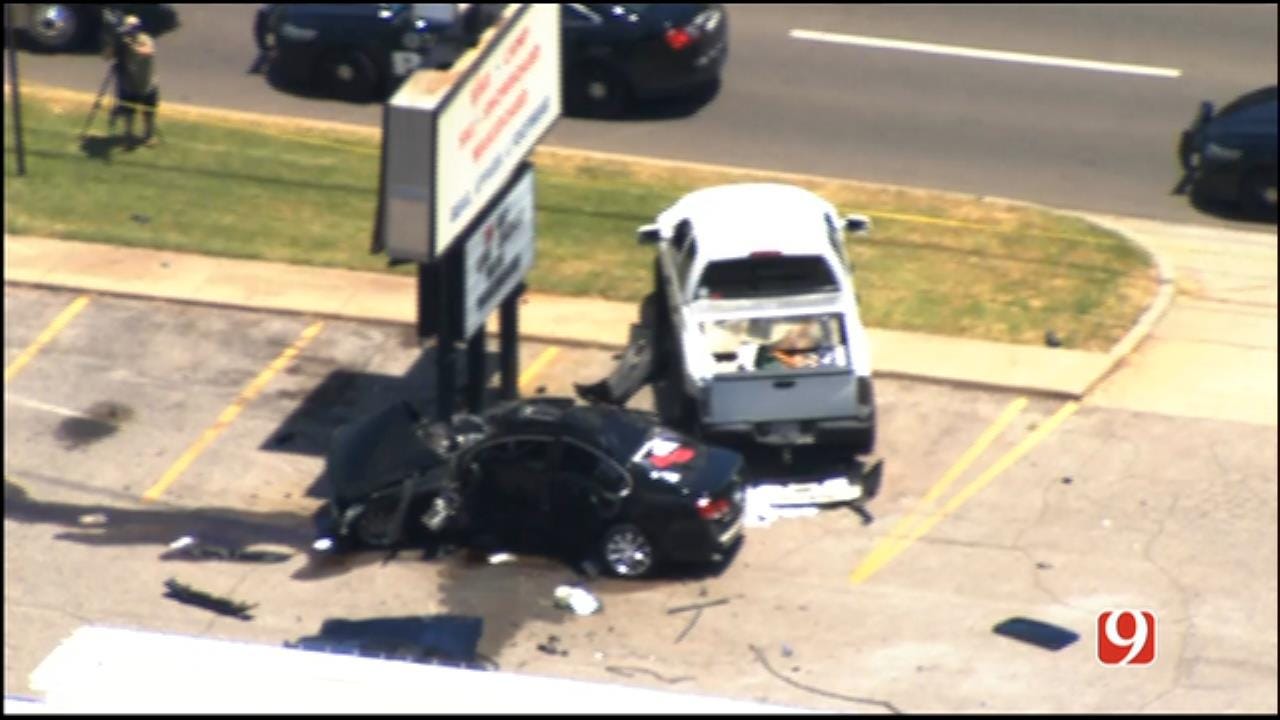 WEB EXTRA: SkyNews 9 Flies Over End Of Chase, Crash In NW OKC