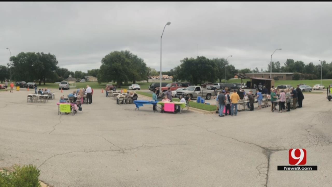 Pauls Valley Hospital Holds Successful Donation Cookout