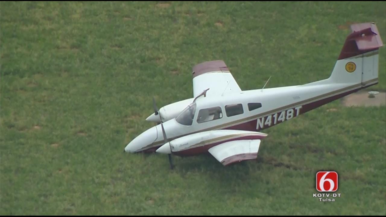 Osage SkyNews 6 HD: Plane Goes Nose Down At Jones Riverside Airport