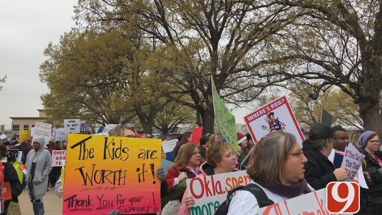 [UNFILTERED] Video: Marching Band Ushers Oklahoma Teachers To Capitol