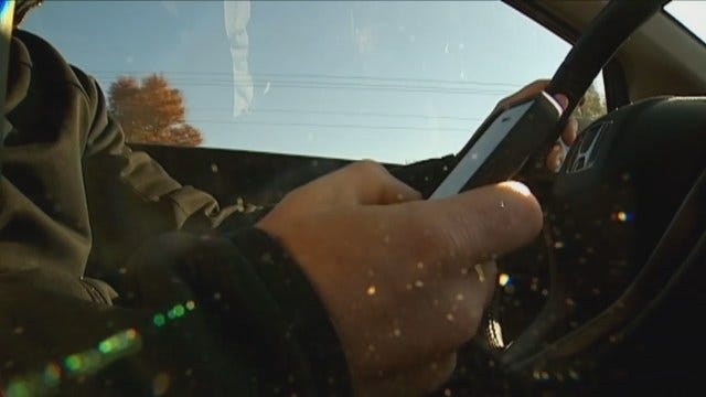Questions Remain On How Oklahoma's Anti-Texting And Driving Law Will Work
