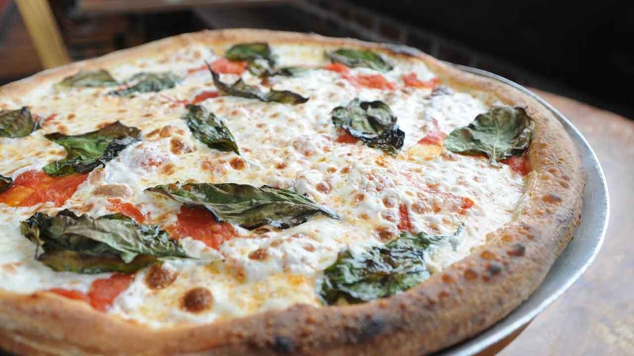 Andolini's Margherita Of Savoy Pizza
