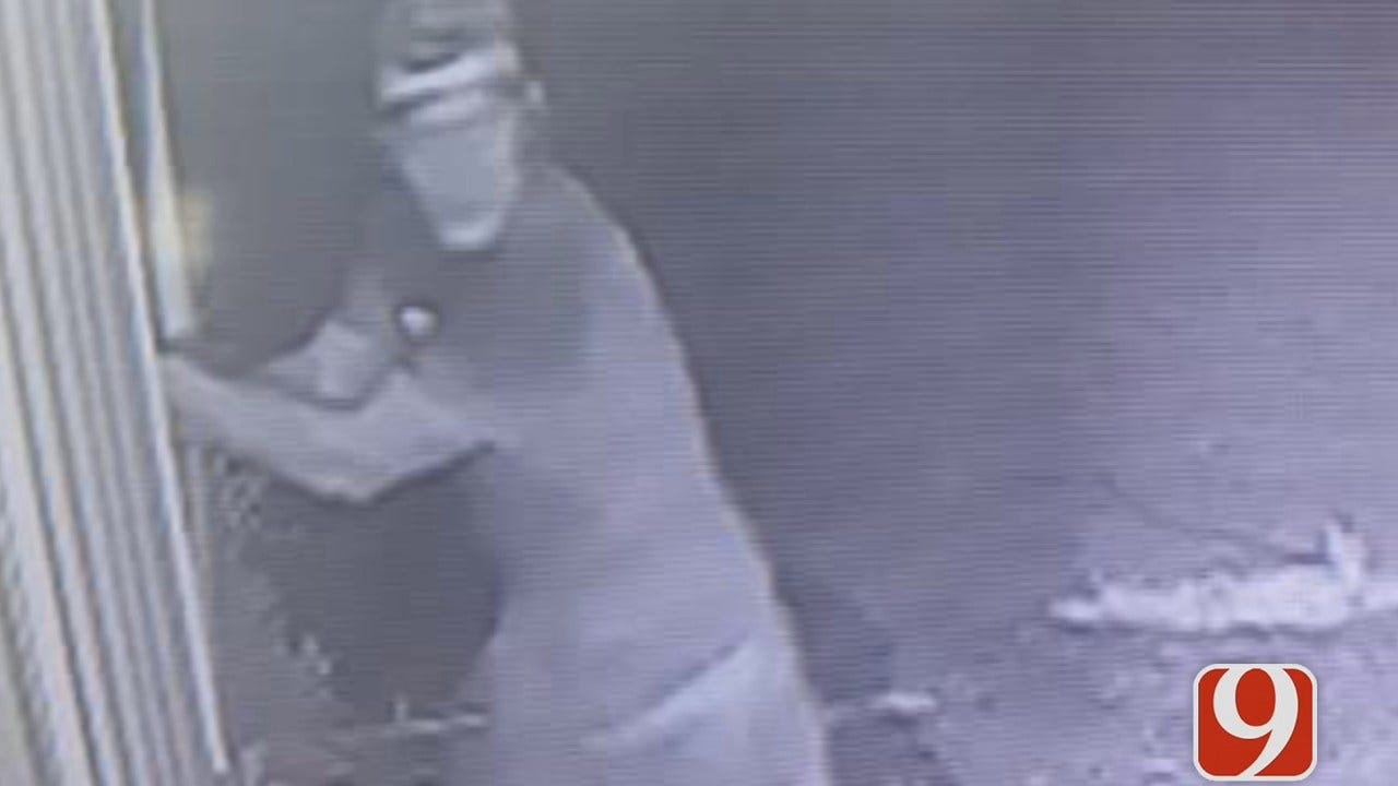 Cameras Capture Thief Breaking Into Old Tecumseh Farm Store