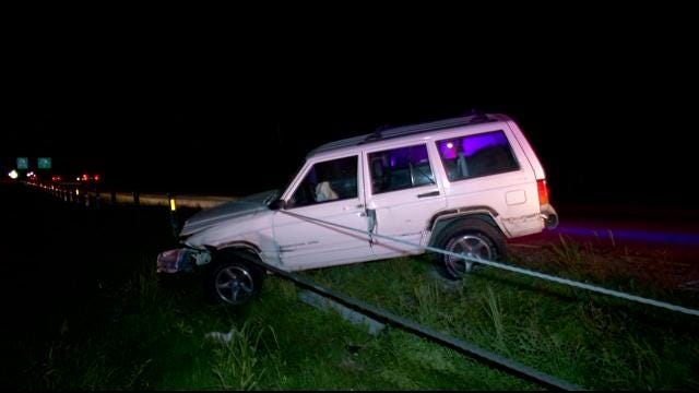 Cable Barriers Contain SUV In East Tulsa Wreck