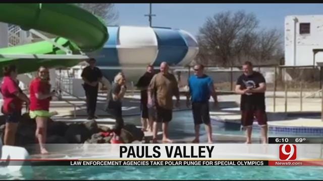 Law Enforcement Take Polar Plunge In Pauls Valley