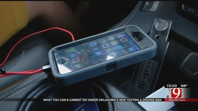 Texting And Driving Ban To Go Into Effect In November