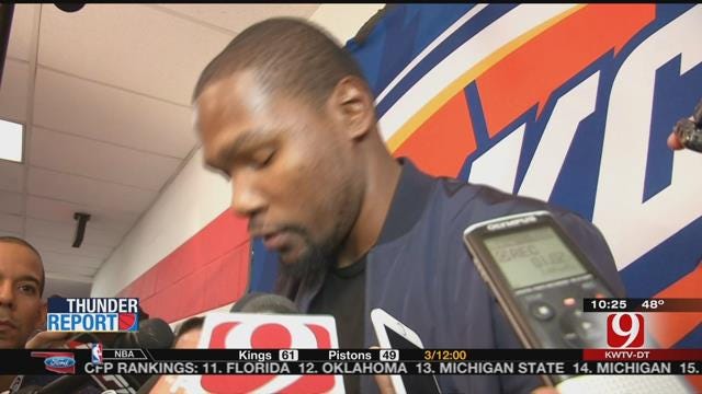 Durant Injures Hamstring In Win Over Wizards