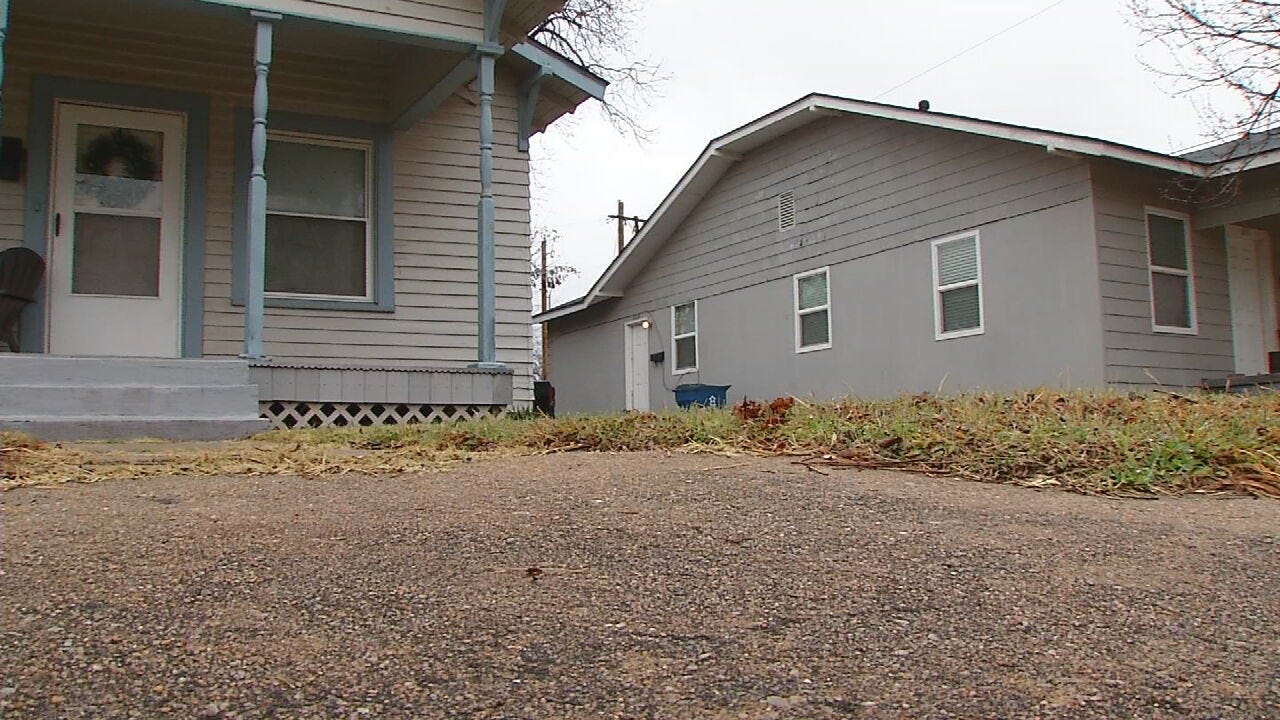 Edmond Police Investigate 2 Similar Home Invasions 24 Hours Apart