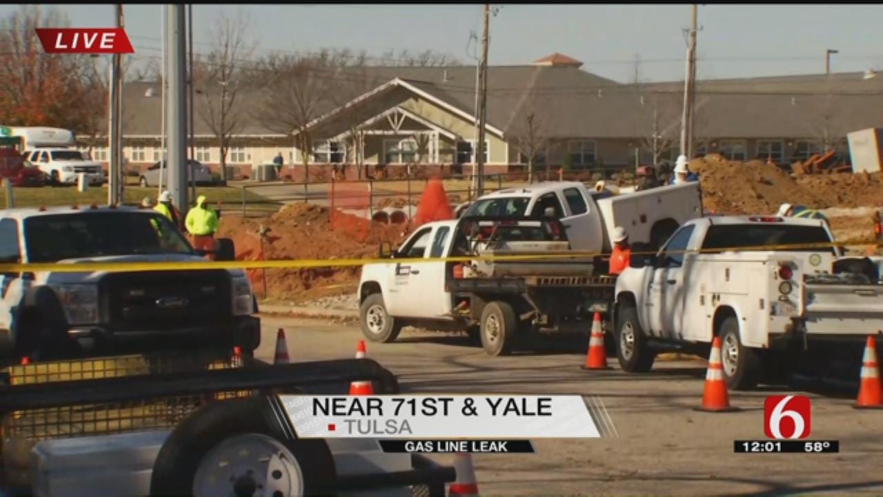 Building Evacuated After Crews Hit Gas Line Near 71st And Yale In Tulsa