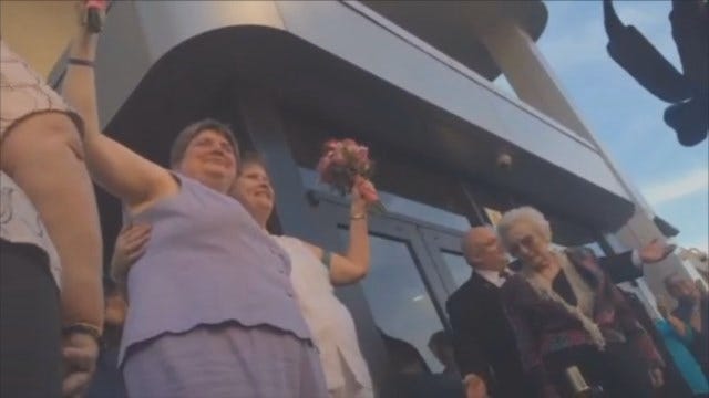 WEB EXTRA: Sharon Baldwin and Mary Bishop Wed At Tulsa County Courthouse