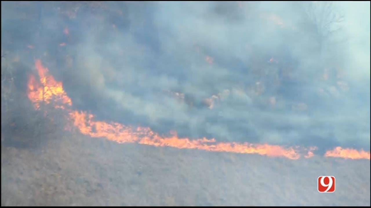 WEB EXTRA: SkyNews 9 Flies Over Wildfire In Payne Co.