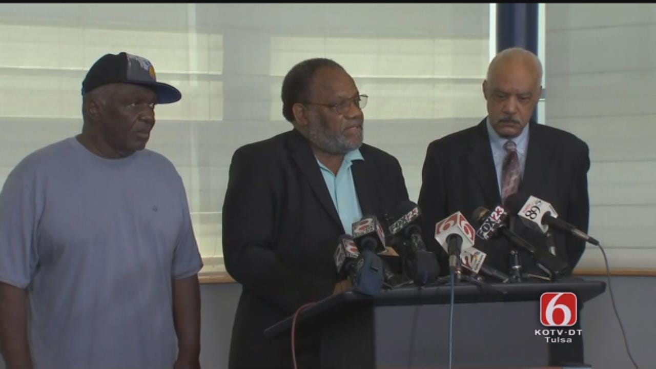 Tulsa Police News Conference On Death Of Terence Crutcher, Part 3