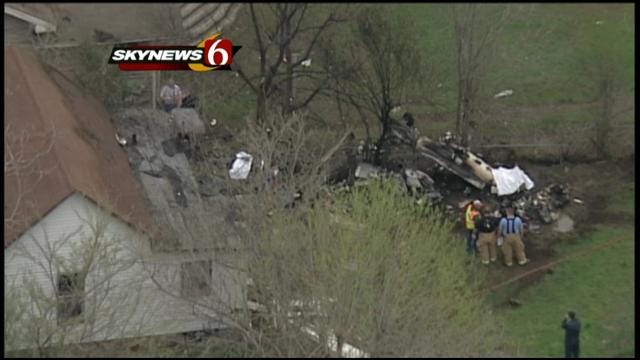 Single-Engine Plane Crashes In Downtown Collinsville