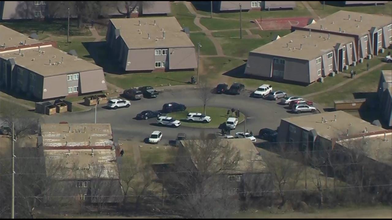 Osage SkyNews 6 HD Flies Over Tulsa Apartment Shooting