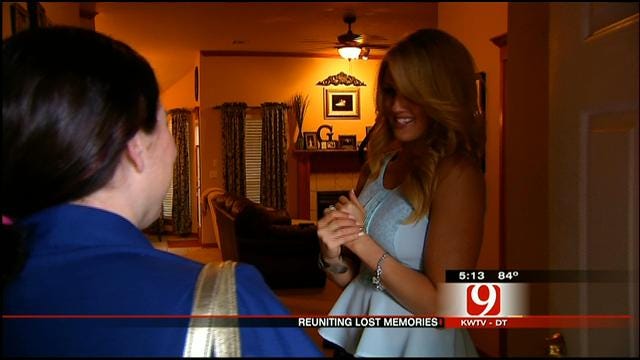 News 9 Story Links Picture, Lost In Tornado, To Family