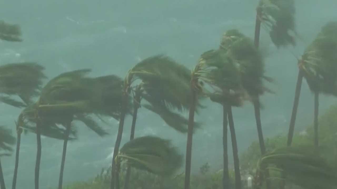 Oklahoma Family In Florida Bracing For Hurricane Matthew