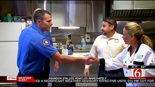 Olive Garden Delivers Thanks To Local Firefighters