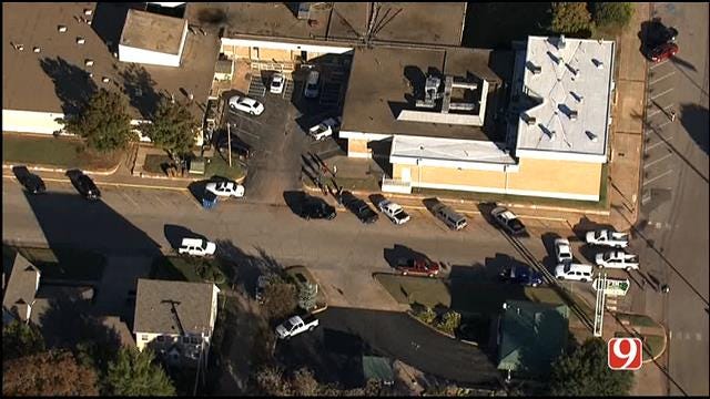 WEB EXTRA: SkyNews 9 Flies Over Bomb Threat At Lincoln Co. Courthouse