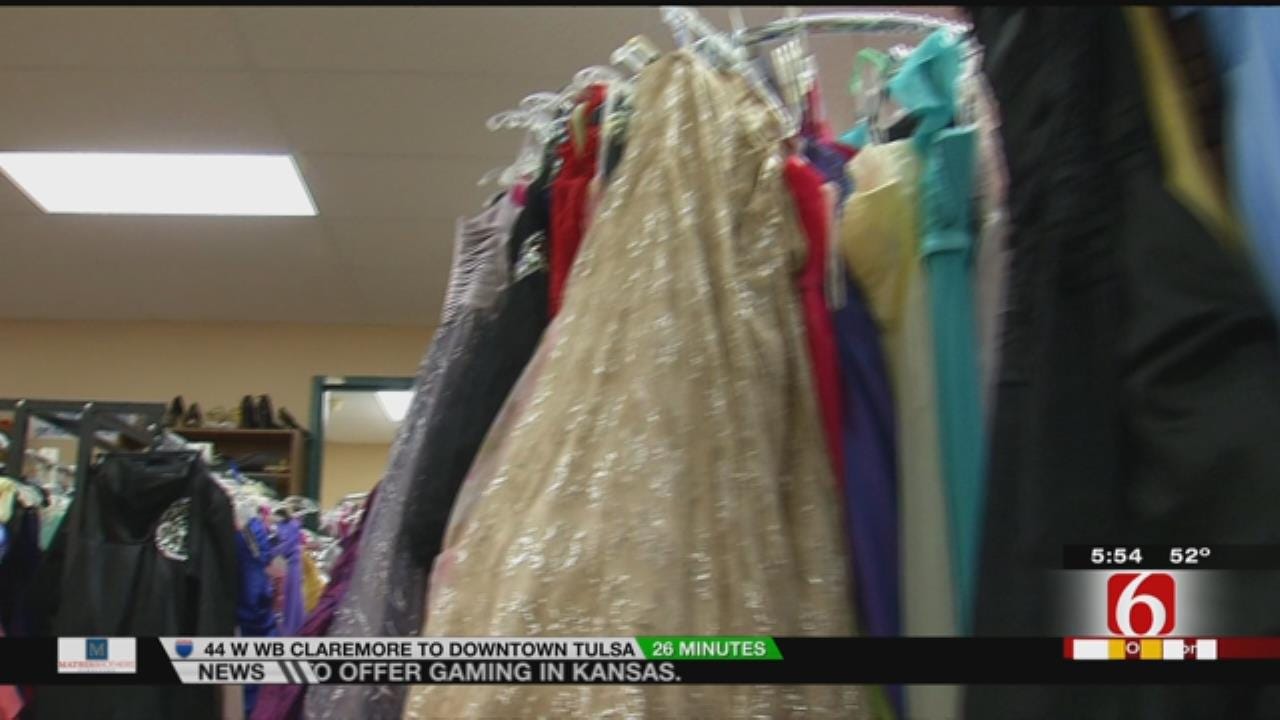 Sperry Organization Making Prom Wishes Come True For 16 Years