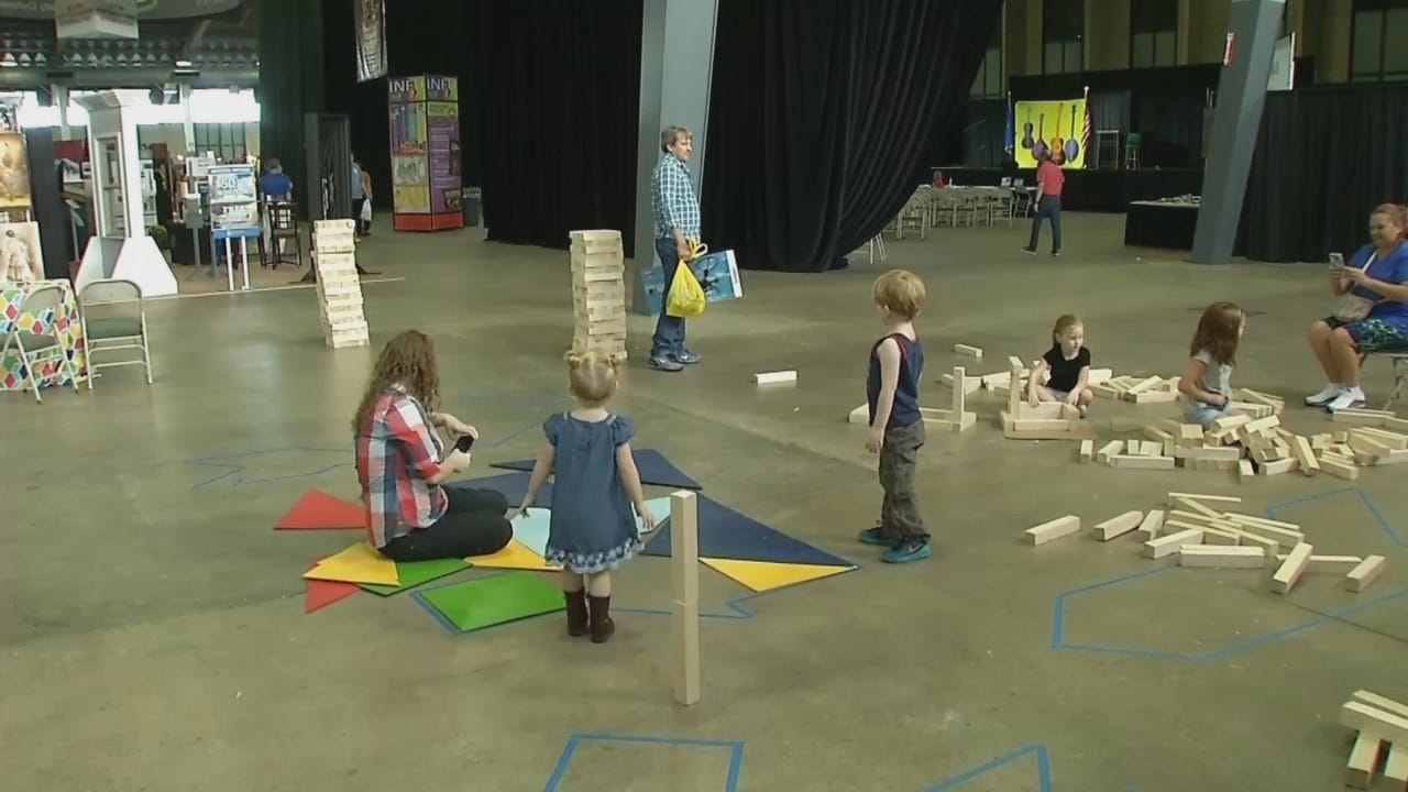 STEM Booth Provides Educational Fun At Tulsa State Fair