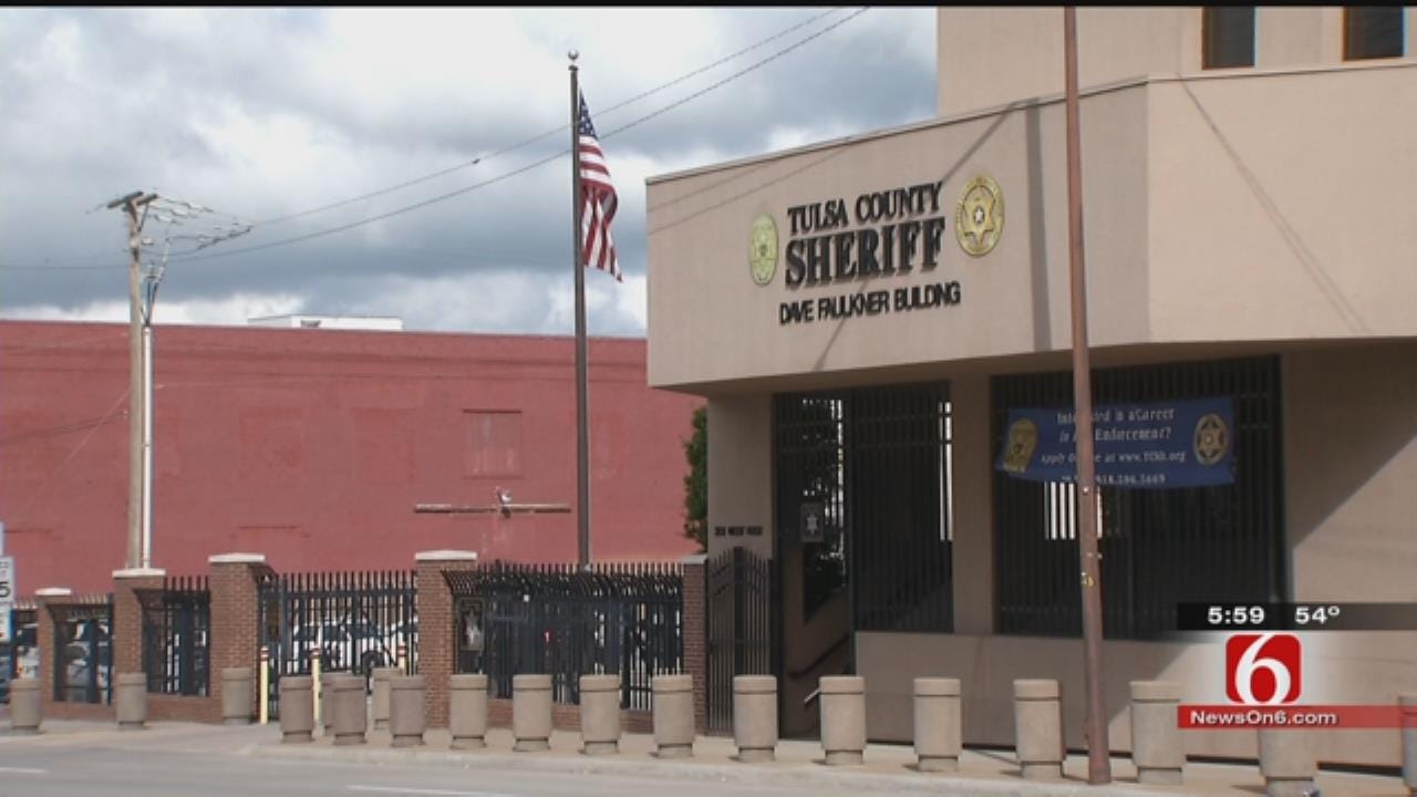 Judge Denies Request To Dismiss Charge Against Former Sheriff Glanz