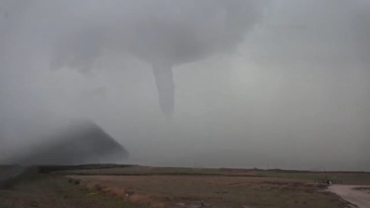 Bobby Payne Spots A Tornado In Ellis County