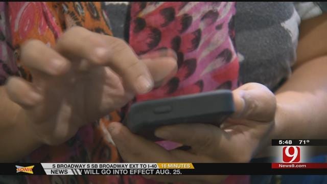 More Companies Create Policies To Discourage Cell Phone Use At Work