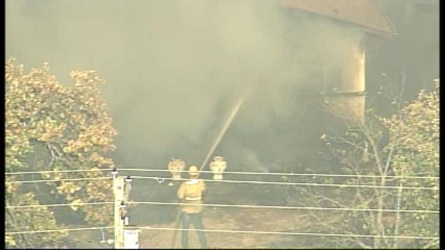 WEB EXTRA: SkyNews 6 Captures Home Going Up In Flames Near Mannford