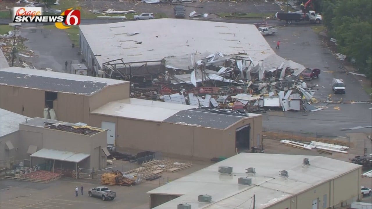 Osage SkyNews 6 HD Flys Over Tulsa Tornado Damage