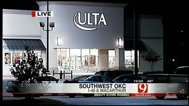 Police Search For Two Women Who Robbed OKC Beauty Store