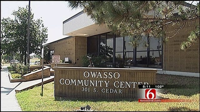 Owasso Restaurant Under Renovation Pays Employees To Volunteer