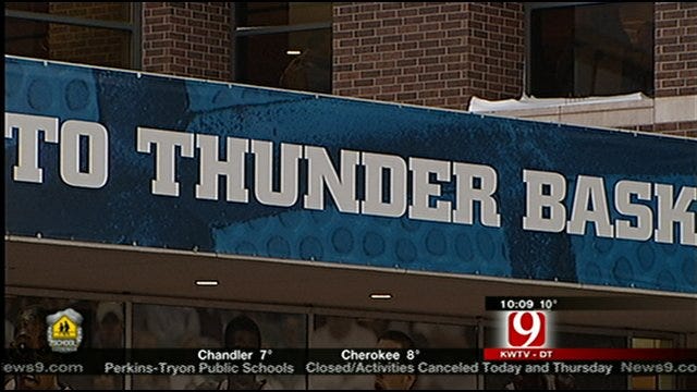 Slick Roads Or Not, Fans Flock To Thunder Game