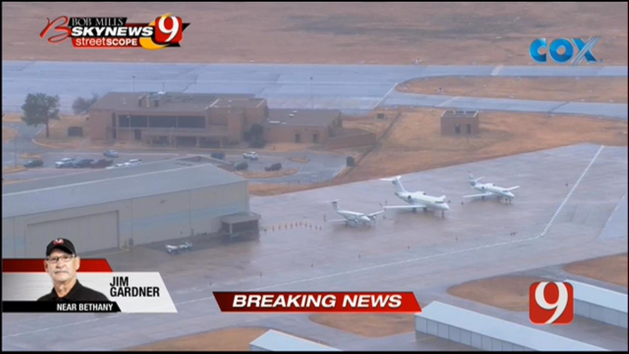 Bob Mills SkyNews 9 Flies Over Reported Bomb Threat At Wiley Post Airport