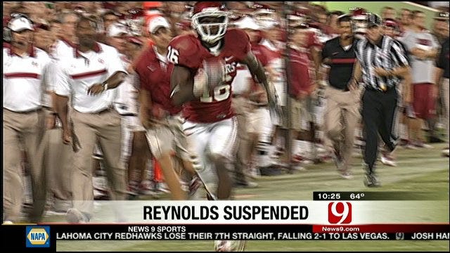Bob Stoops Announces Suspension Of Four Players